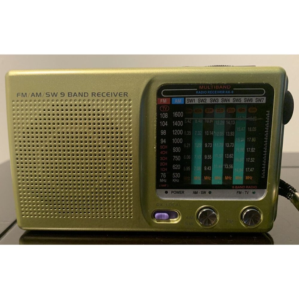 9 Band Receiver FM/AM/SW World Receiver. Tested & Working